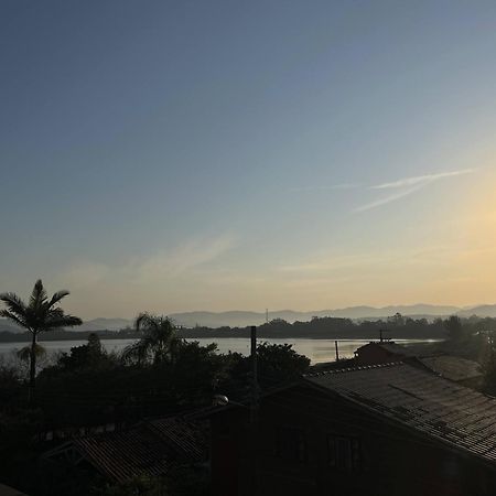 普腊亚罗萨Ibiraquera Life别墅 外观 照片